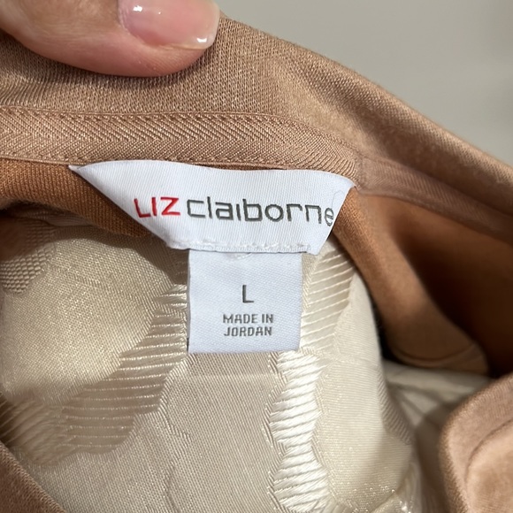 Liz Claiborne- woman’s blouse - Picture 5 of 9